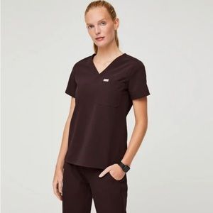 Figs Expresso one pocket top size XL